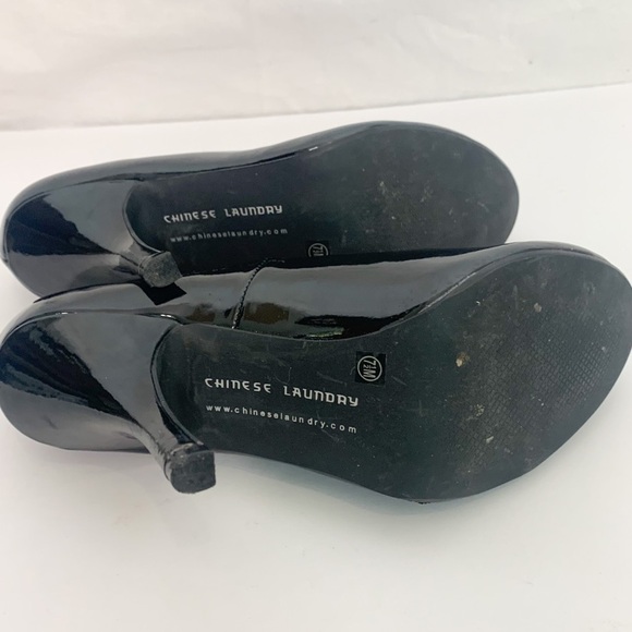 CHINESE LAUNDRY “New Love” Patent Leather Pumps - Picture 11 of 15